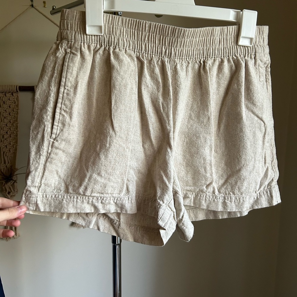 Women's Tan Shorts